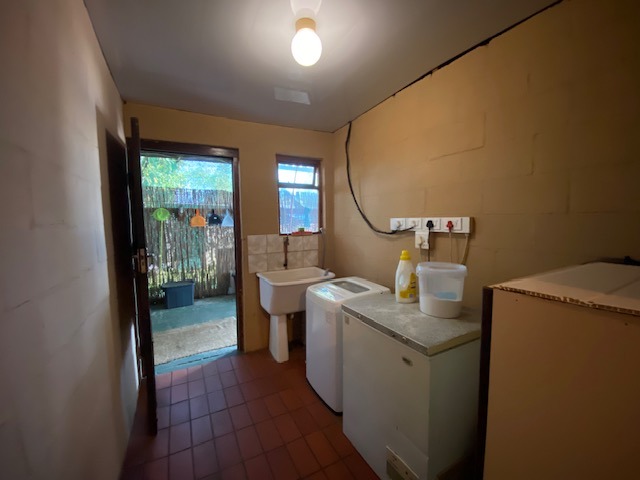 6 Bedroom Property for Sale in Hartebeesfontein Western Cape
